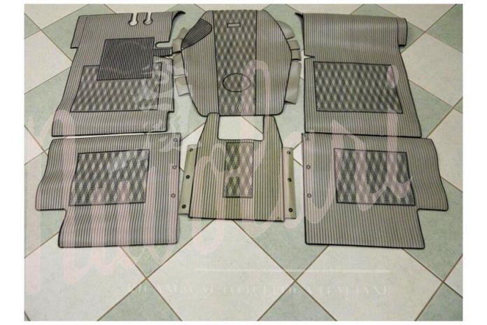 SOPRA TAPPETI GRIGI NERI 6 PEZZI