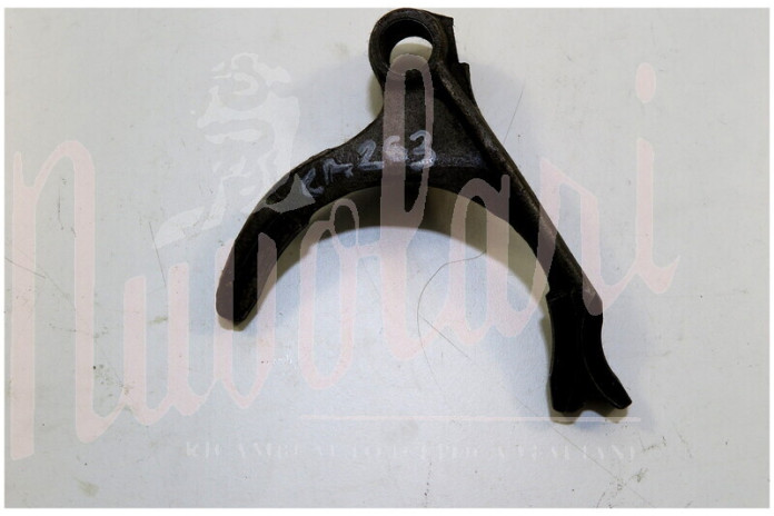 FORCELLA CAMBIO 5° V. ERM 124 ABARTH, NN SI TROVA