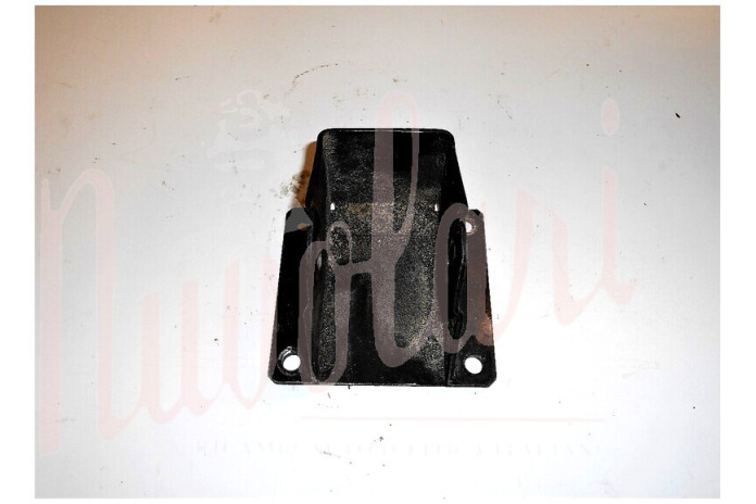 SUPPORTO POSTERIORE STAFFA CAMBIO