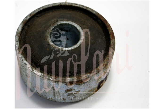 SILENTBLOCK SUPPORTO CAMBIO (CON FORO LATERALE DISTANZA mm 6-8)