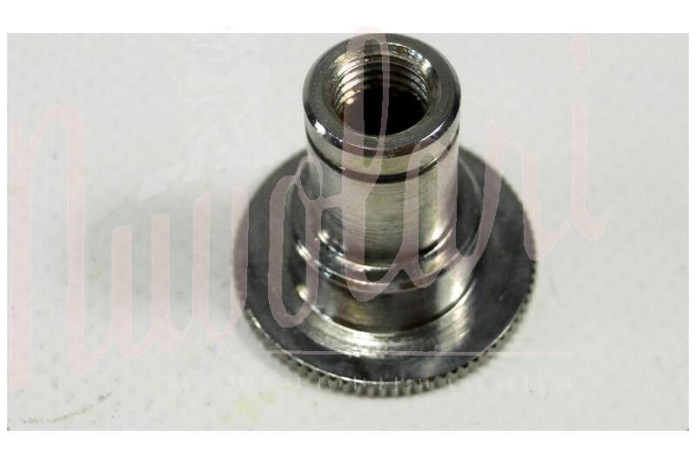 VITE FISSAGGIO COPERCHIOVALVOLE CROM.