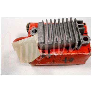REGOLATORE ALTERNATORE INTERNO ORIGINALE DELL'EPOCA