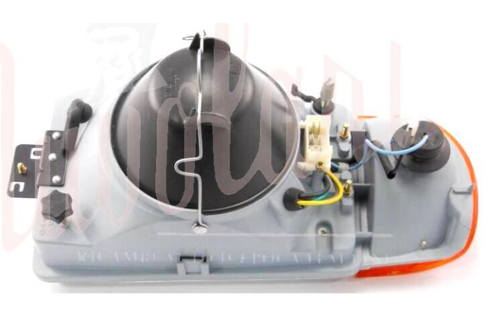 PLEXIGLASS FARO ANTERIORE DX