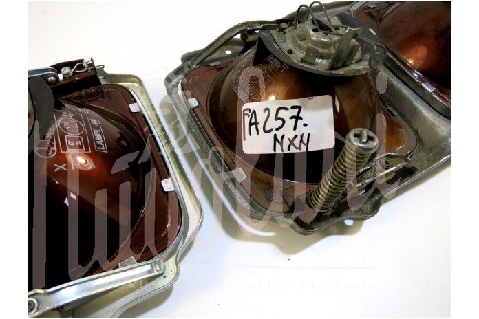 COPPIA FARO CARELLO H1 H1 148 X 148 C/CORN C/SUPP