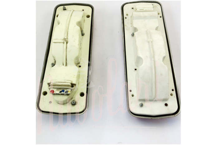 COPPIA FANALI POSTERIORI ALTISSIMO