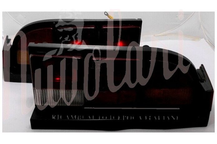 COPPIA FANALI POSTERIORI ALTISSIMO