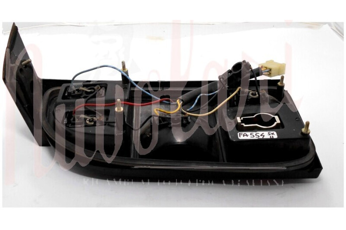 FANALE POSTERIORE ALTISSIMO