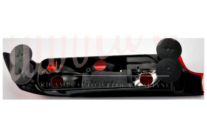 FANALE POSTERIORE CONCORRENZA