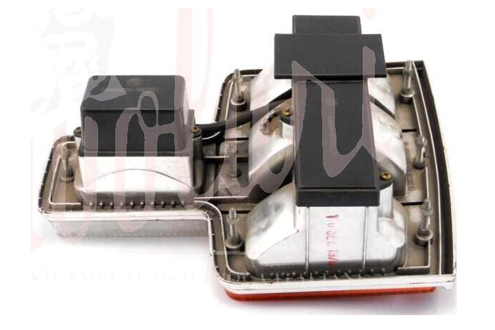 FANALE POSTERIORE ALTISSIMO