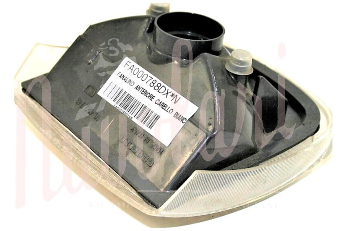 FANALINO ANTERIORE CARELLO BIANCO