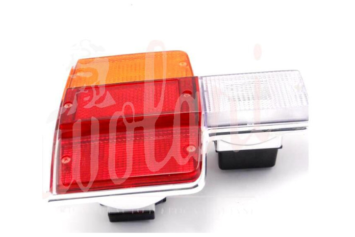 FANALE POSTERIORE CONCORRENZA