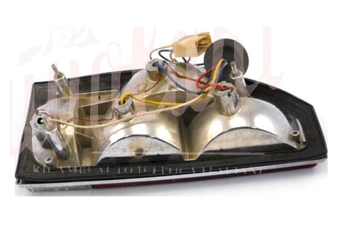 FANALE POST. CARELLO FRECCIA VERT.