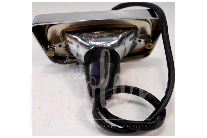 FANALINO ANTERIORE CARELLO BIANCO BASE CROMATA