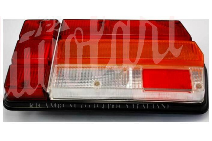 FANALE POSTERIORE ALTISSIMO BORDO NERO