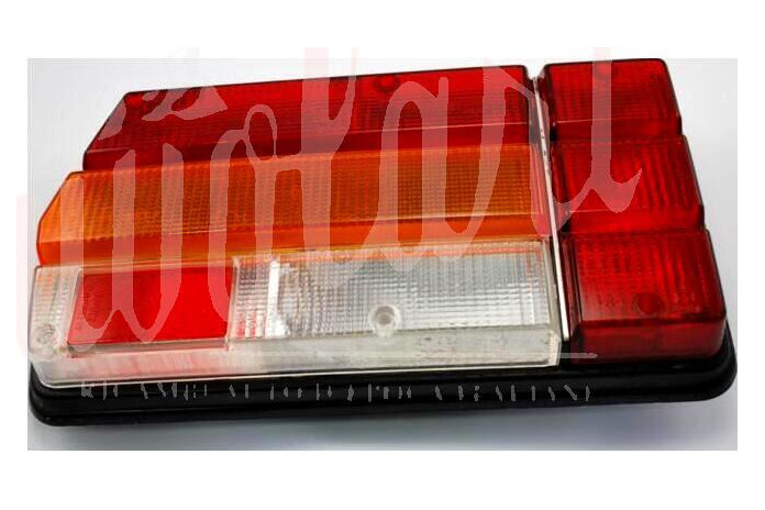 FANALE POSTERIORE ALTISSIMO BORDO NERO