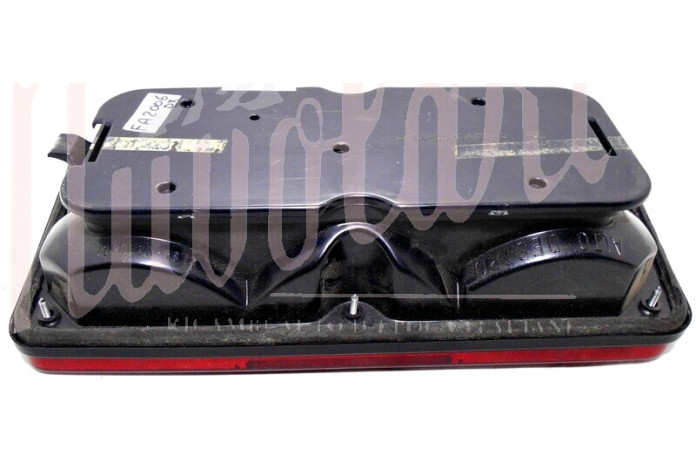 FANALE POSTERIORE OLSA LENTE BORDO NERO