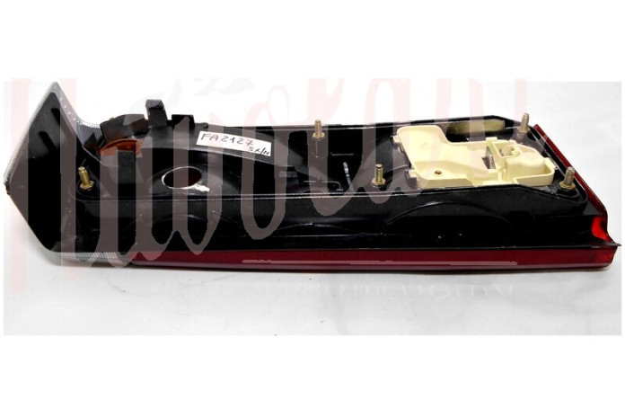 FANALE POSTERIORE ALTISSIMO FRECCIA TRASPARENTE