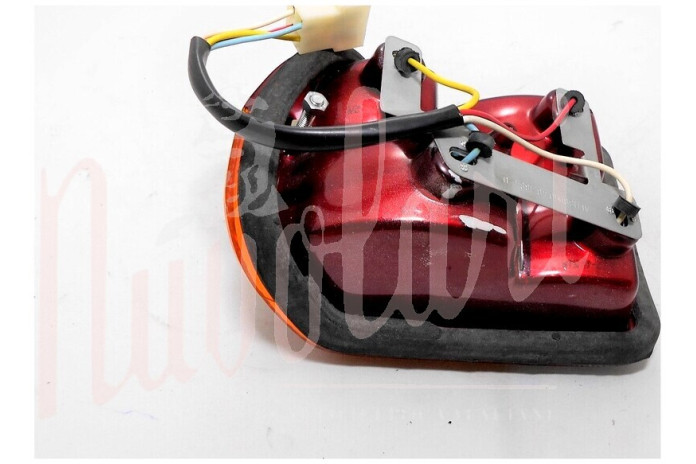 FANALE POSTERIORE ALTISSIMO