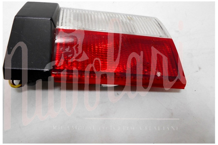 FANALE POSTERIORE CENTRALE BAULE ALTISSIMO