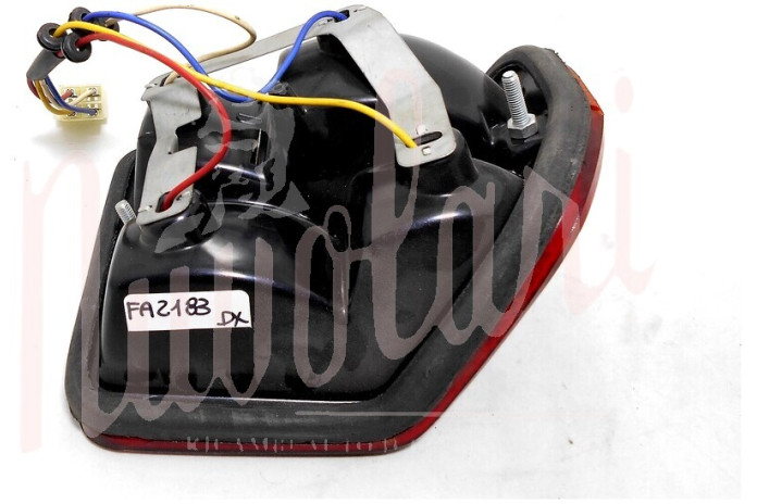 FANALE POSTERIORE CONCORRENZA