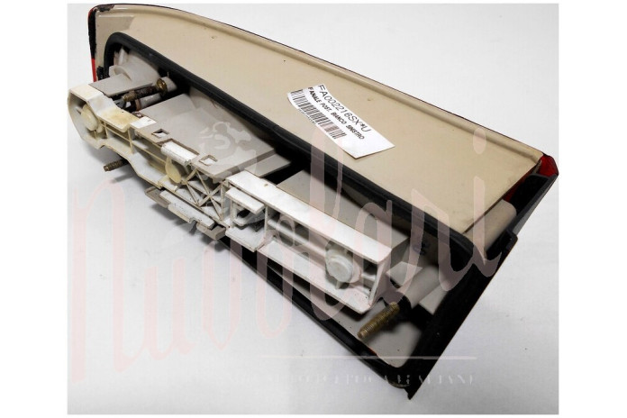 FANALE POSTERIORE EST SEIMA FRECCIA BIANCA