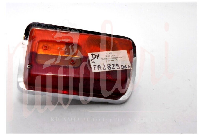 FANALE POSTERIORE CARELLO BASE METALLO