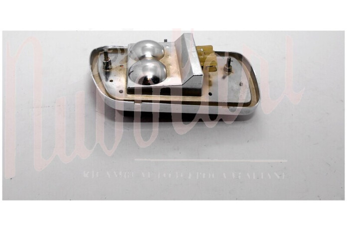 FANALE POSTERIORE CARELLO BASE METALLO