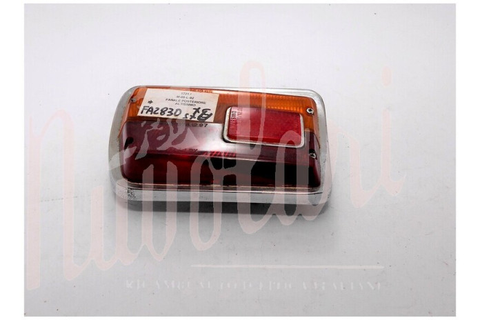 FANALE POSTERIORE ALTISSIMO BASE METALLO