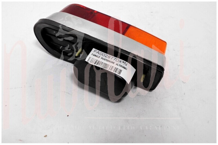 FANALE POSTERIORE ALTISSIMO