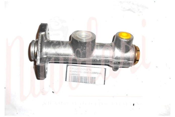 POMPA FRIZIONE (USCITA SUPERIORE CORPO Cent 148,5)