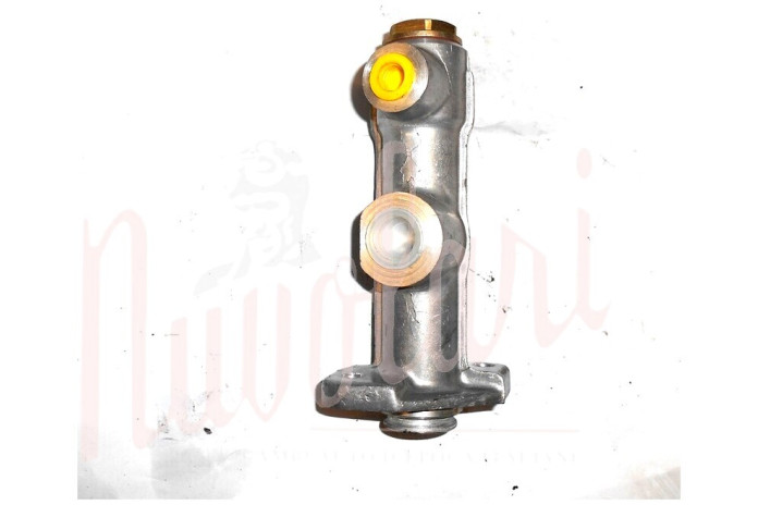 POMPA FRIZIONE (USCITA SUPERIORE CORPO Cent 148,5)