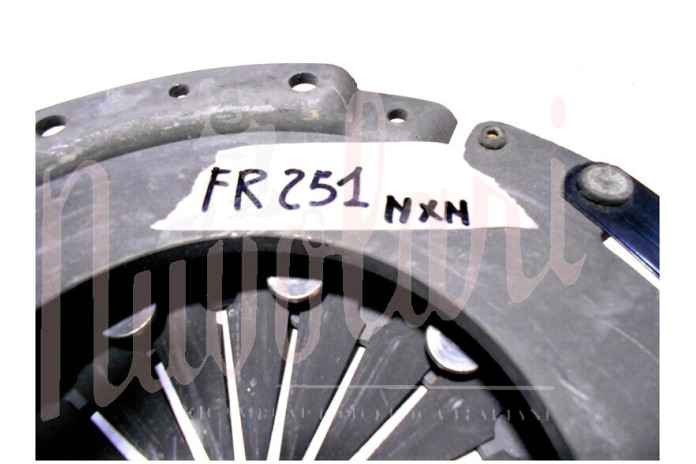 KIT FRIZIONE CONCORRENZA D/200 MOLLA D/35 20 CAVE