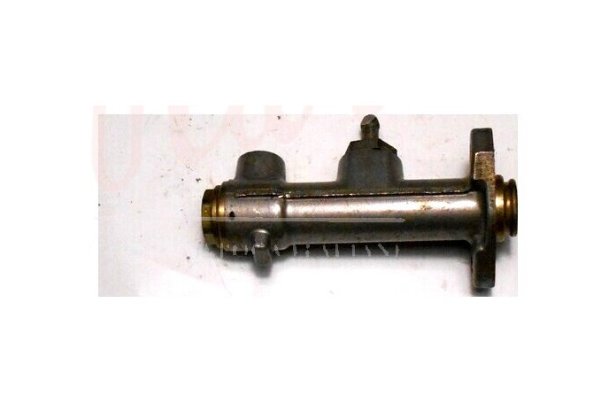 POMPA FRIZIONE (CON TUBO IMMERSIONE OLIO D/8 CORPO Cent 148,5)