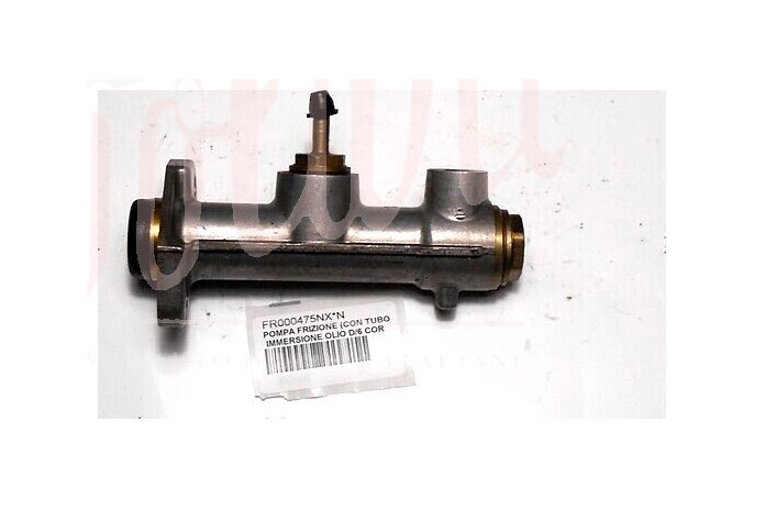 POMPA FRIZIONE (CON TUBO IMMERSIONE OLIO D/6 CORPO Cent 148,5)