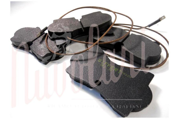 PASTICCHE FRENO ANTERIORE (CON SENSORE SPIA SPESSORE 16)