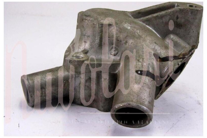 CORPO POMPA ACQUA PER LANCIA FLAVIA II°SERIE 1800 