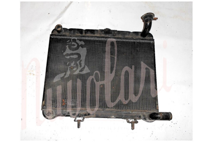 RADIATORE PIEDE BASSO