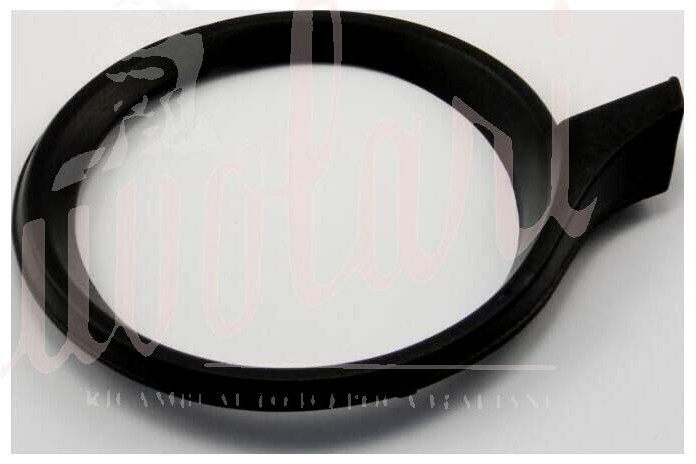 CORNICE FARO ANTERIORE PLASTICA NERA INCASTRO