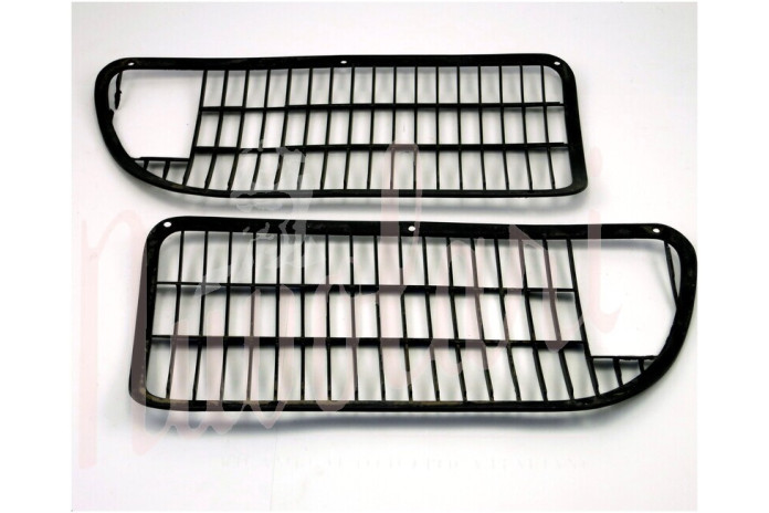 COPPIA GRIGLIE RIVESTIMENTO INFERIORE