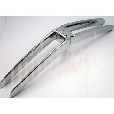 FREGIO CENTRALE CON BAFFI