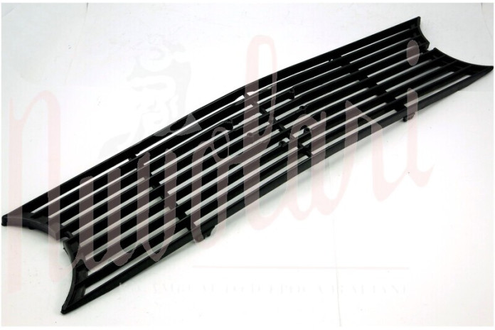 MASCHERINA NERA PLASTICA S/STEMMA