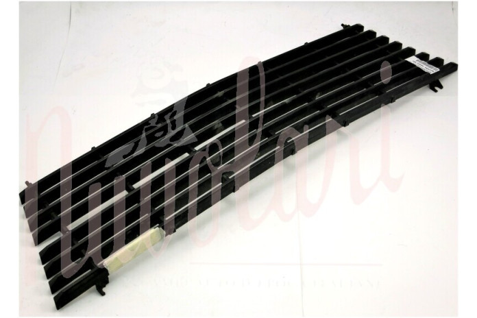 MASCHERINA CENTRALE NERA