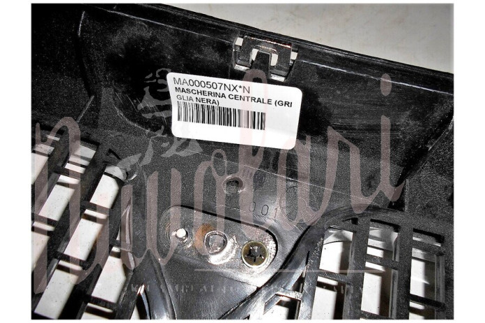 MASCHERINA CENTRALE (GRIGLIA NERA)