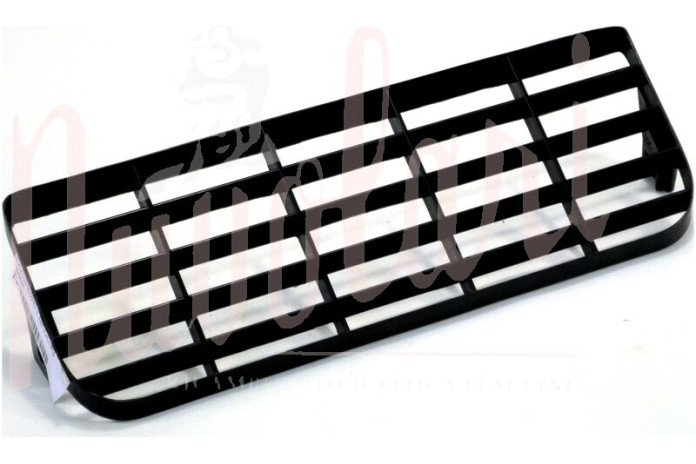 GRIGLIA CENTRALE PARAURTI ANTERIORE