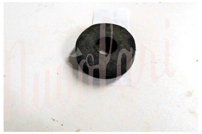TASSELLO INFERIORE SUPPORTO MOTORE