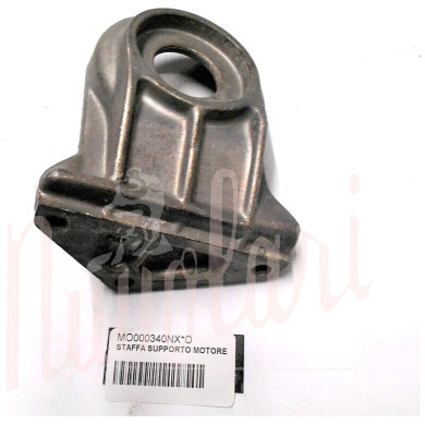 STAFFA SUPPORTO MOTORE