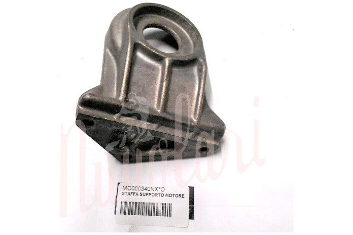 STAFFA SUPPORTO MOTORE
