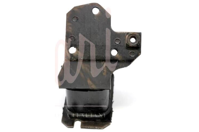 SUPPORTO MOTORE H55 QUADRATO LATO ASPIRAZIONE CON STAFFA