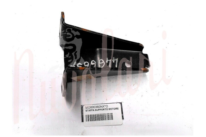 STAFFA SUPPORTO MOTORE