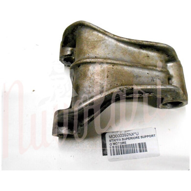 STAFFA SUPERIORE SUPPORTO MOTORE